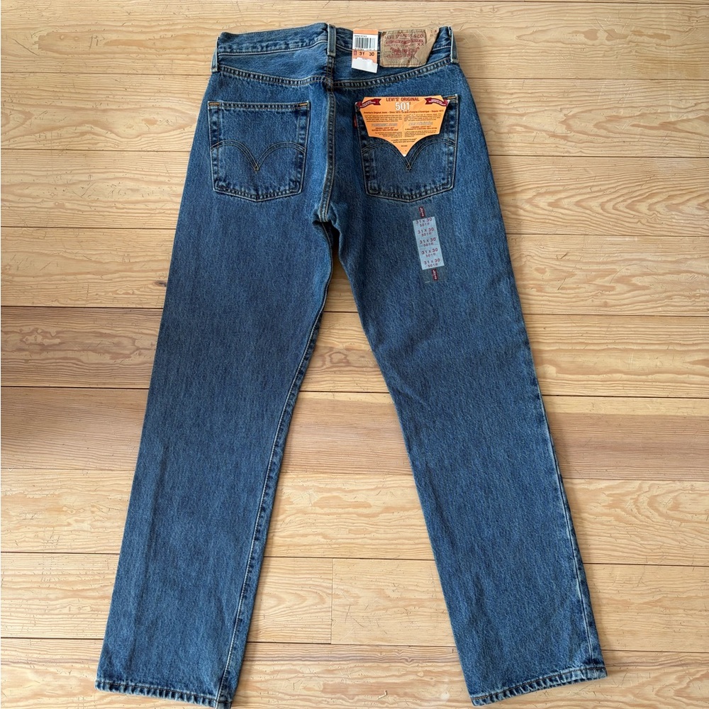 Vintage Levi’s 501 Deadstock Straight Leg Jeans - Picture 2 of 12